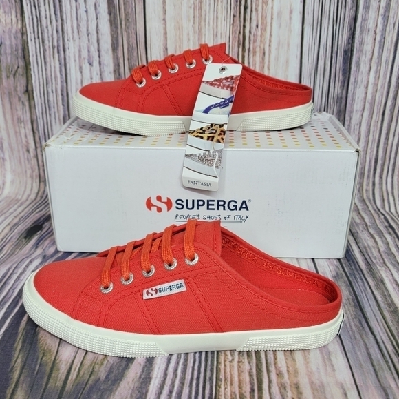 Superga Women's Size 6.5  Canvas Lace Up Backless Platform Sneakers Red New - Picture 1 of 12